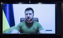 Ukraina: prezydent Zełenski wzywa do jeszcze ostrzejszych sankcji wobec Rosji