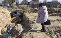 Ukraina: w Buczy rozpoczęły się ekshumacje zbiorowych mogił