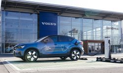Volvo C40 i XC40 - połączenie harmonii skandynawskiej przyrody z wizją elektrycznej przyszłości