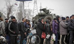 Doradca mera Mariupola: rosyjskie wojska przekształcają miasto w getto dla Ukraińców