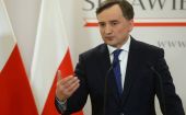 Solidarna Polska przedstawiła na posiedzeniu rządu propozycję zawieszenia składki do UE