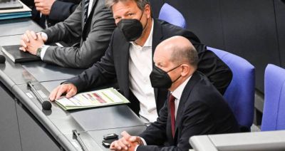 Niemcy: Bundestag zdecydowaną większością zagłosował za dostawą ciężkiej broni na Ukrainę