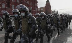 Rosja:1 maja zatrzymano ponad 200 pikietujących przeciw inwazji na Ukrainę