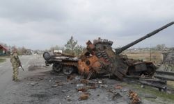 Ukraina: Rosja straciła już 24,9 tys. żołnierzy i ponad 500 systemów artylerii