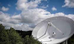 Astronomowie "zrobili zdjęcie" czarnej dziury w centrum Drogi Mlecznej