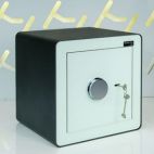 Metalkas: czołowy producent sejfów i kasetek na pieniądze