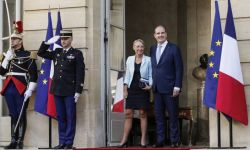 Francja: prezydent Macron mianował premierem Elizabeth Borne