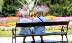 MRiPS: rząd przyjął projekt ustawy w sprawie czternastych emerytur