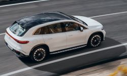 Nowy elektryczny EQS SUV - przyjemność z jazdy na długich dystansach