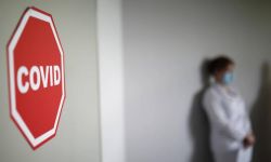 249 zakażeń koronawirusem, zmarło 9 osób z COVID-19