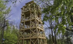 Okolice Dukli. Wieża widokowa na Cergowej