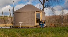 Luksusowe kempingi w sercu dzikiej przyrody. Na Roztoczu