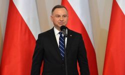 Prezydent: mija setny dzień bohaterskiej obrony Ukrainy; jesteśmy dumni, że możemy wspierać Ukraińców