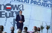 Morawiecki: stoimy być może na jednym z najważniejszych zakrętów historii od czasów II wojny światowej