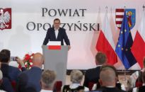 Premier: konsekwentnie realizujemy program wyrównywania szans