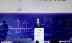 Premier na WUF11 w Katowicach: miasta były głównym impulsem rozwoju