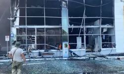 Ukraina: 10 zabitych, ponad 40 rannych w ataku na centrum handlowe