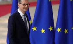 Premier Morawiecki dla Politico: przyszłość Zachodu stoi pod znakiem zapytania