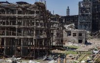 Ukraina: w Mariupolu znaleziono masowy grób z ponad 100 zwłokami