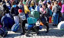 W sobotę z Ukrainy przyjechało 25,7 tys. osób, na Ukrainę wyjechało 29,8 tys. osób