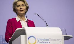 Szefowa KE: UE zebrała około 6,2 mld euro na pomoc dla Ukrainy