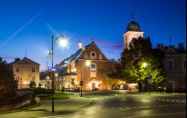 Na pl. Farnym i Grunwaldzkiej staną wygodne parklety