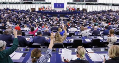 PE za uznaniem atomu i gazu za zielone; Rzońca: wygrała europejska gospodarka