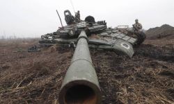 Ukraina: minionej doby Rosjanie stracili - 250 żołnierzy, 35 czołgów