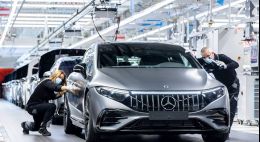 Mercedes-Benz przygotowuje swoją sieć fabryk samochodów do produkcji modeli z nowego, elektrycznego portfolio