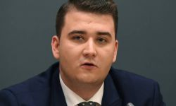 20 tys. zł grzywny dla Bartłomieja Misiewicza za reklamowanie wódki na Twitterze