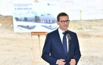 Premier: grzechem pierworodnym III RP było to, co działo się wokół PGR-ów