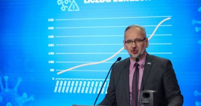 MZ: od piątku IV dawka szczepienia przeciwko COVID-19 dla osób w wieku 60-79 lat