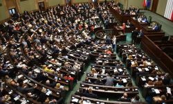 Sejm przyjął sprawozdanie z wykonania budżetu państwa za 2021 r. i udzielił rządowi absolutorium