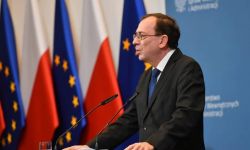 Szef MSWiA do policjantów: jestem pełen podziwu i wielkiego uznania dla waszej odwagi