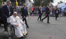 Papież: w moim wieku i przy moich ograniczeniach nie jest możliwy taki rytm podróży jak wcześniej