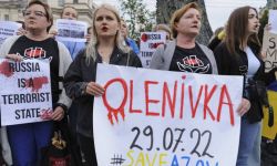 Ukrainński wywiad wojskowy: Rosja z rozmysłem zabiła jeńców wojennych w Ołeniwce