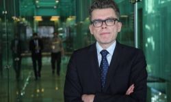 Sędzia Igor Tuleya nie wraca do orzekania; decyzja o powrocie uchylona