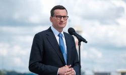 Premier: rozmawiałem z Wojewodą Lubuskim, który zdał dokładne sprawozdanie nt. aktualnej sytuacji na Odrze