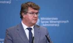 Wąsik: w trzech województwach zakaz wstępu do Odry