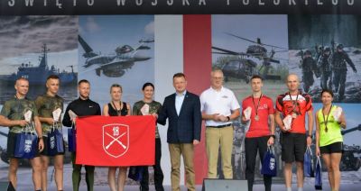 Szef MON: 102 lata temu nasi przodkowie zatrzymali nawałę bolszewicką, teraz też trzeba zatrzymać 