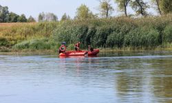 PSP: Polscy strażacy gotowi pomóc Niemcom; przygotowali dla nich 700 m zapory