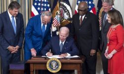 USA: Biden podpisał ustawę zakładającą największe w historii inwestycje w walkę ze zmianą klimatu