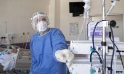 Od 11 do 17 sierpnia wykryto 22 712 zakażeń, zmarło 81 osób z COVID-19