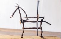 Porzuconym przedmiotom nadaje rangę dzieł sztuki!