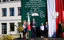 Premier: życzę uczniom, aby ich proces nauki charakteryzował się pasją, dobrem i poszukiwaniem prawdy