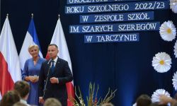 Prezydent: fakt, że tuż za granicą Polski toczy się wojna, pozwala, jak nigdy, docenić rolę szkoły