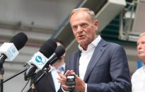 D.Tusk do J.Kaczyńskiego: powiedz, co zrobisz, by uratować przed upadkiem setki polskich firm