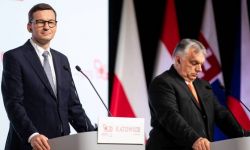 Premier: chcemy powrócić do współpracy w ramach V4 i wspólnych działań z Węgrami
