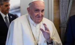 Papież Franciszek w Kazachstanie: przybywam jako pielgrzym pokoju