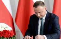 Prezydent podpisał ustawę pozwalającą przekazać samorządom blisko 13,7 mld zł